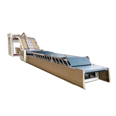 코팅을 접착제로 붙이는 고정확도 1200mm 플루트 박판으로 만드는 기계 골판지