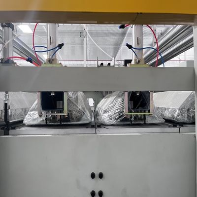 양면 골판지 5겹 골판지 생산 라인 경제적 속도 120-180m/min 공압 압착판 7 그룹 포장용